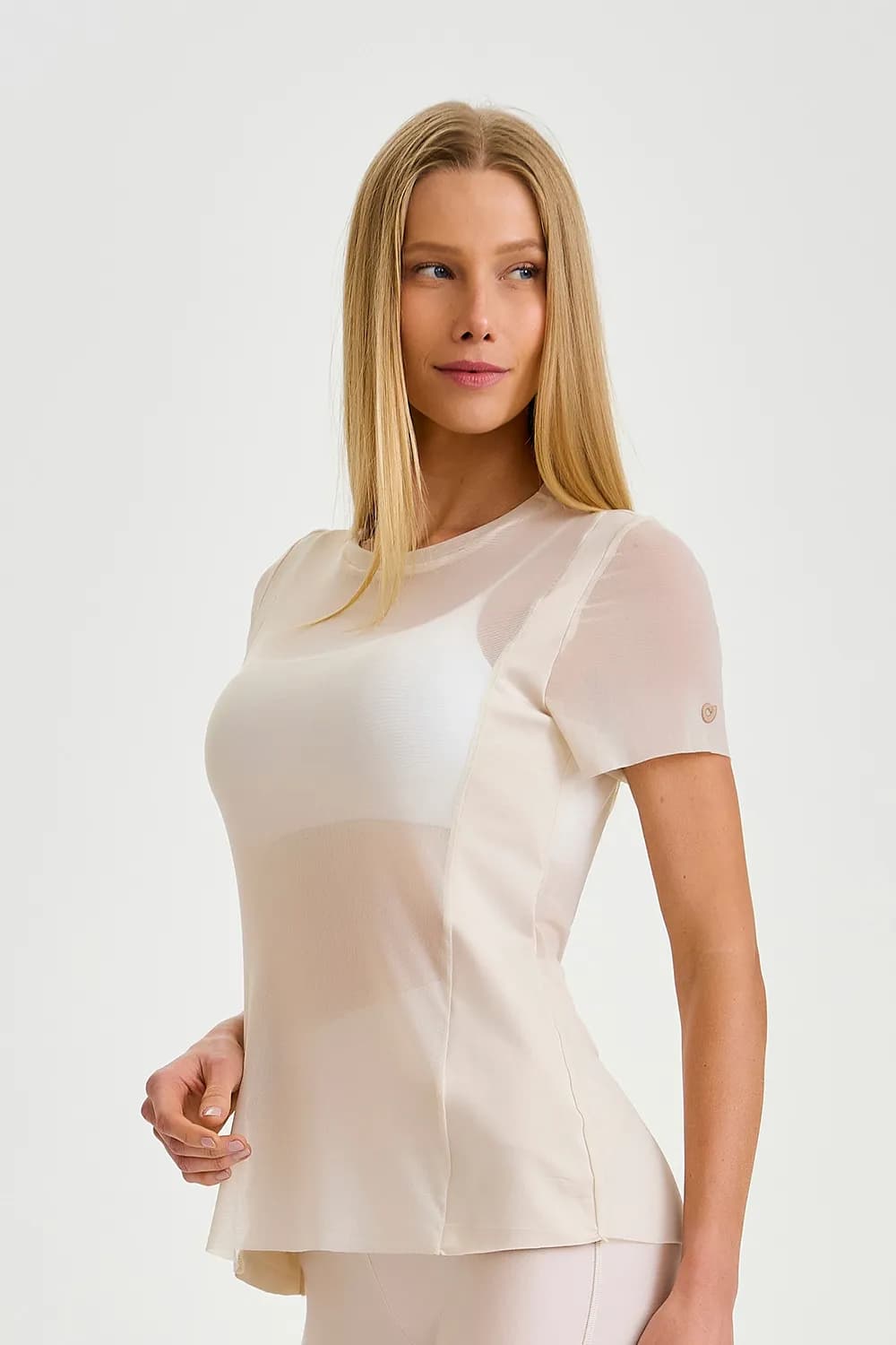 BLUSA DE TULE ALONGADA