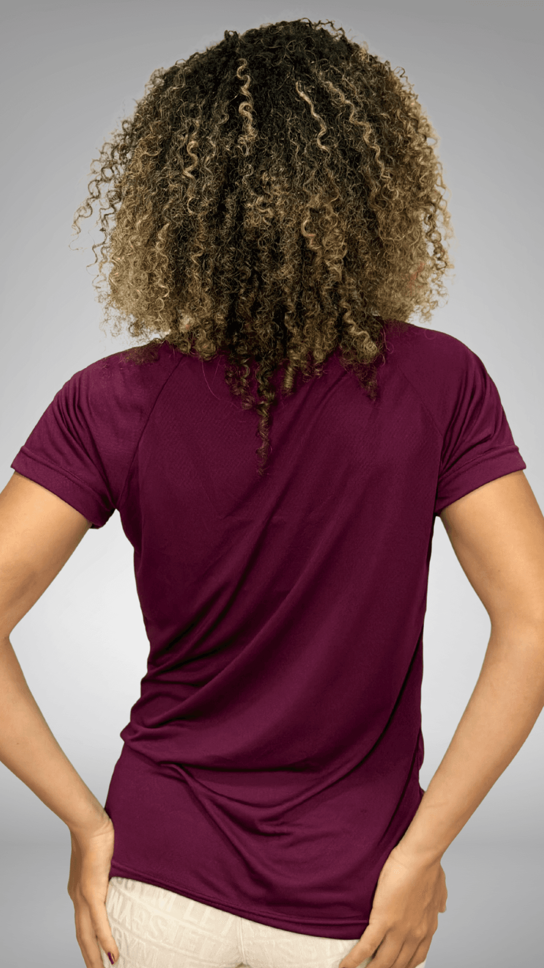 Camiseta Super Dry Fit Feminina Bordô