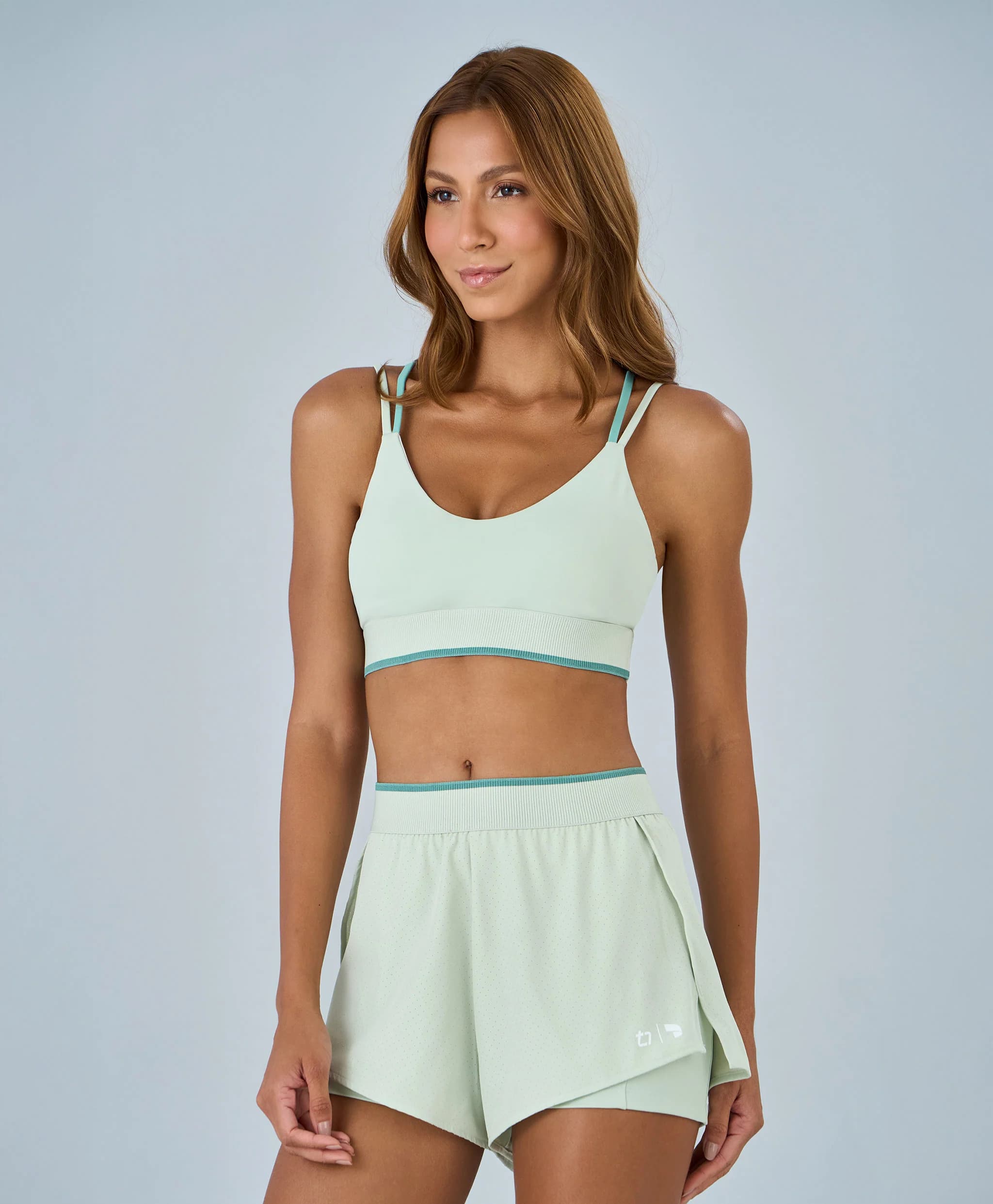 Shorts Sobreposto Com Elástico Shorts Sobreposto Com Elástico